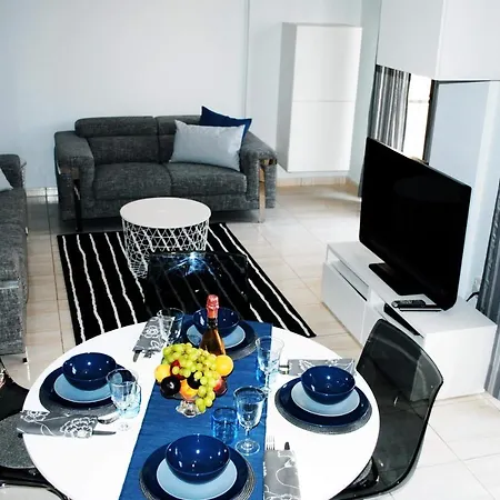 Luxury City Center Duplex 3 Bdr