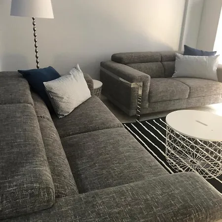 Luxury City Center Duplex 3 Bdr Apartment Larnaca