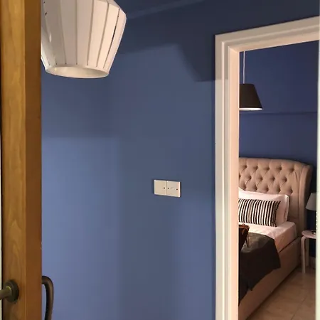 Luxury City Center Duplex 3 Bdr *