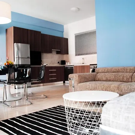 Apartament Luxury City Center Duplex 3 Bdr Larnaca