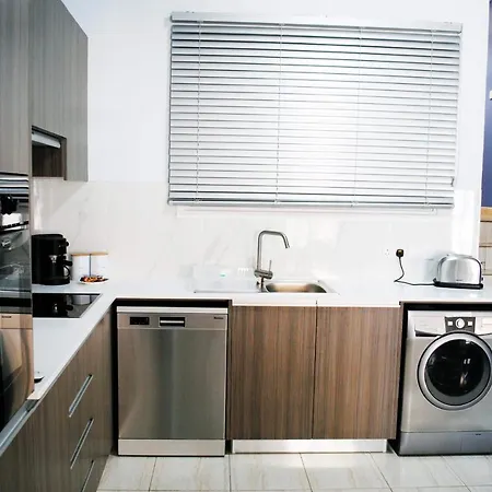 Apartament Luxury City Center Duplex 3 Bdr Larnaca